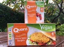 20151107-vegan-chicken-burgers-quorn-hot-spicy-1-packs